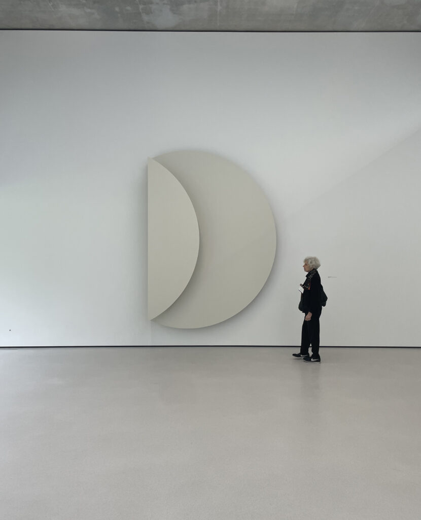 Celebrating a Century of Ellsworth Kelly: A Transformative Exhibit Lands at Glenstone Museum